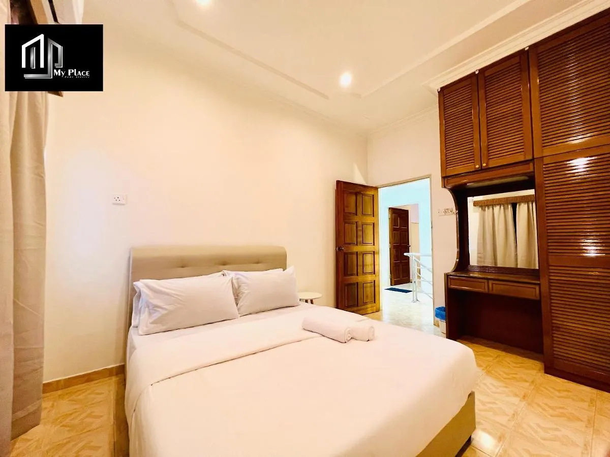 別荘 2-Stry 4Br Beside Jonker Street Taman Kota Laksamana 11 By Myplace Malacca