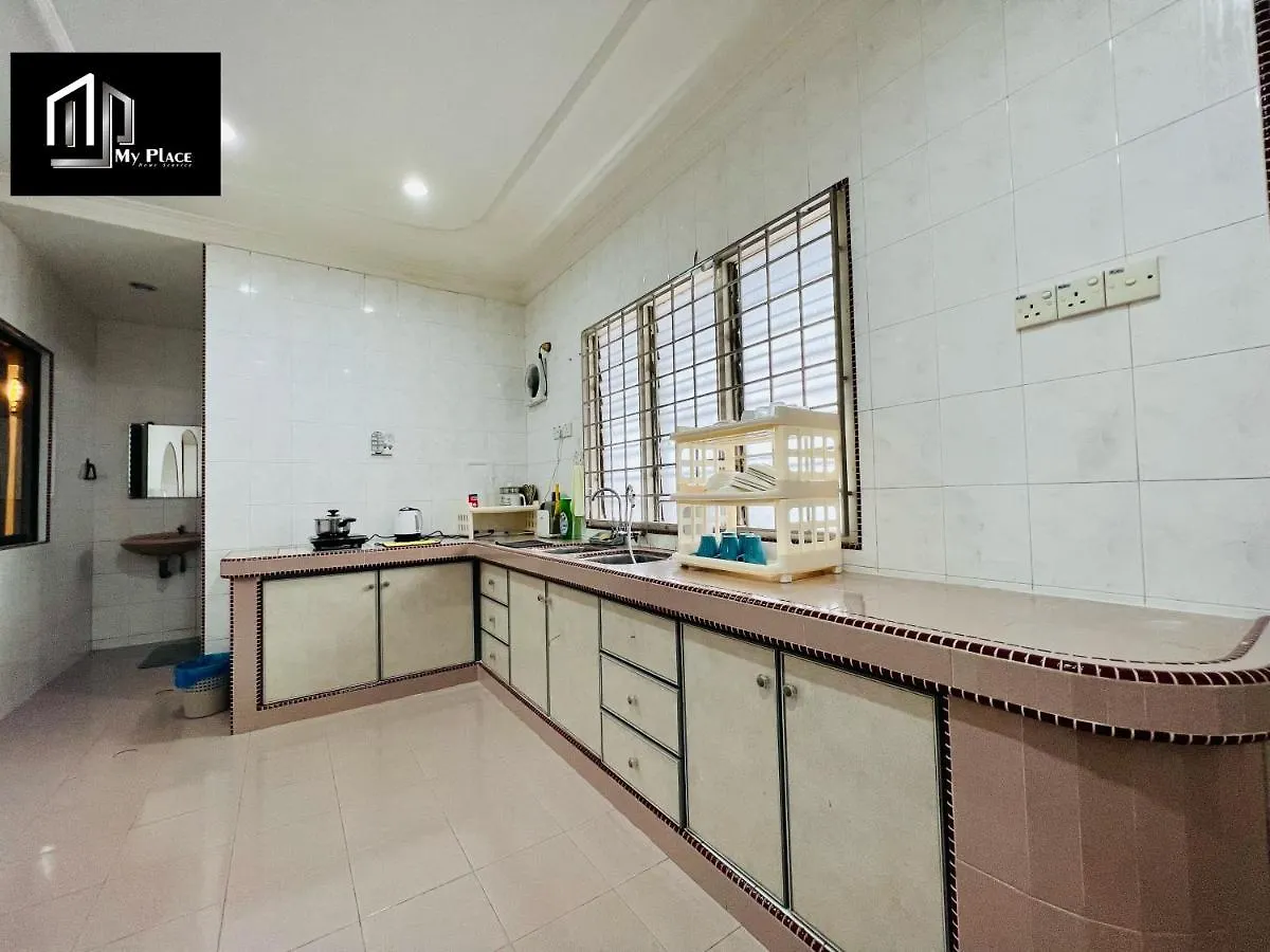 2-Stry 4Br Beside Jonker Street Taman Kota Laksamana 11 By Myplace Malacca